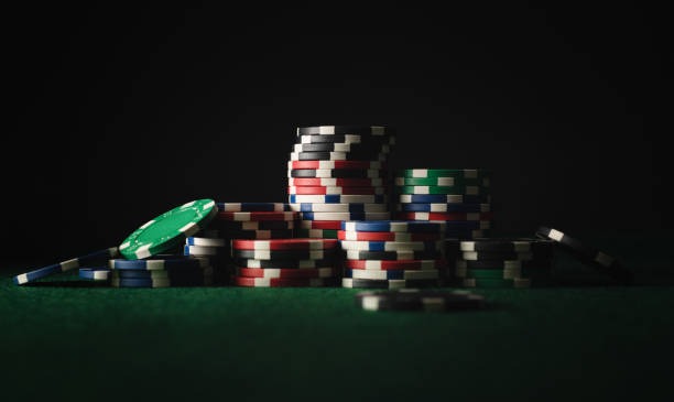 Live American Roulette table with wheel and betting layout on kilo303